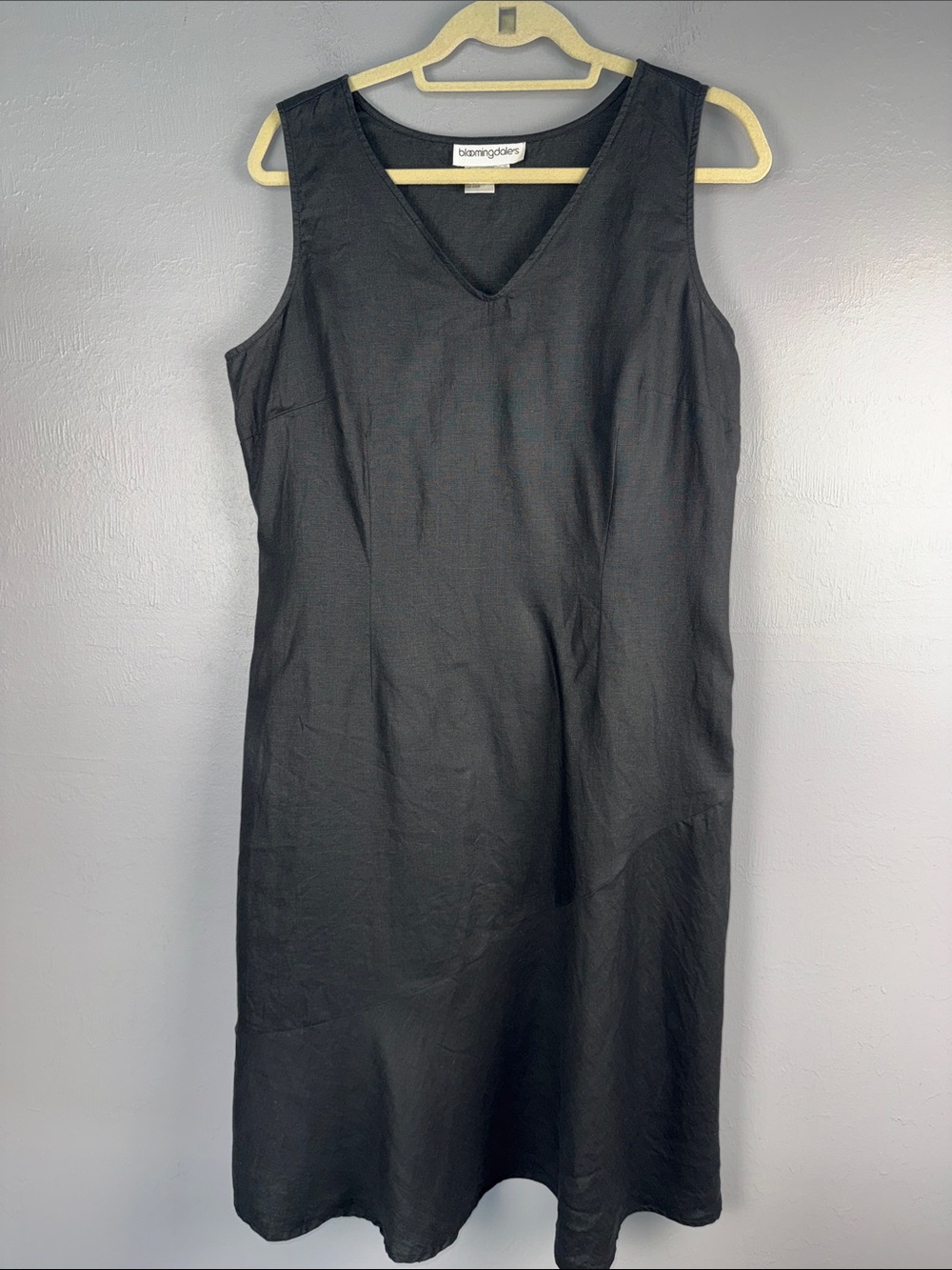 Bloomingdale’s‎ Dress Women’s 14 Black Linen V-Neck Sleeveless Minimalist Shift